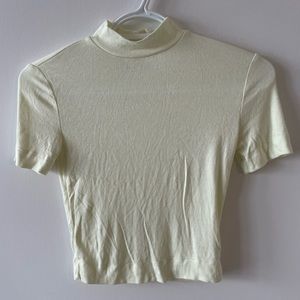 Aritzia cropped tshirt XXS